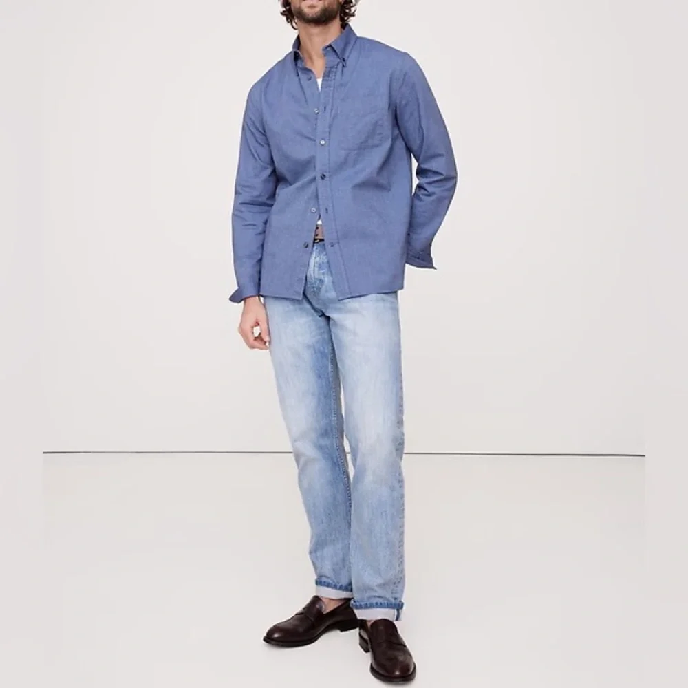 Banana Republic Men’s Standard-Fit Non-Iron Cotton‎ Button Shirt Size XL Blue